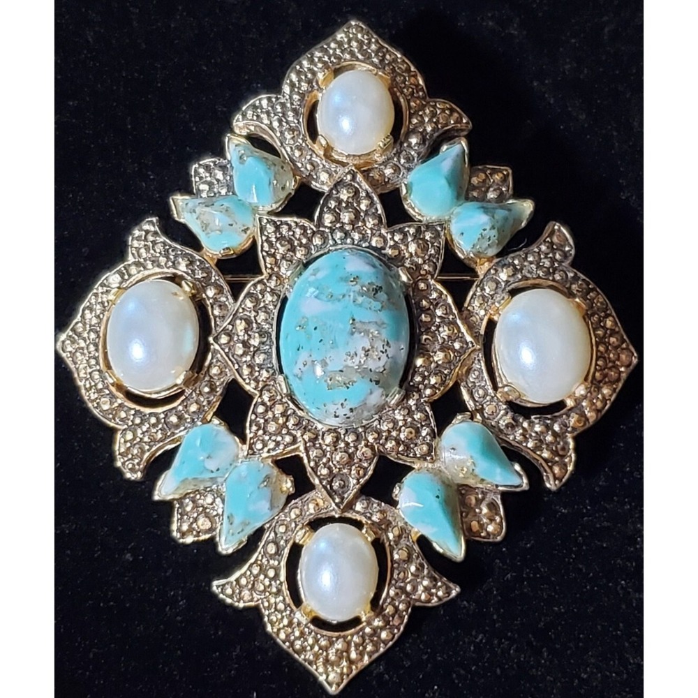 Vintage Sarah Coventry Brooch Faux Turquoise & Pearl 1968 "Remembrance" Signed